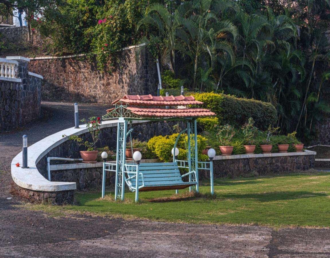 Saffronstays Aurelia, Panchgani - Balinese Villa With Breathtaking Valley Views Eksteriør bilde